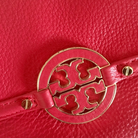 Pretty pink Tory Burch bag - Picture 2 of 7